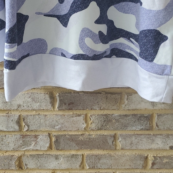 Camo Long Sleeve Sweatshirt Tunic Style - Picture 3 of 5